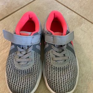 Nike Revolution 4 Girls Sneakers - Size 10.5 C